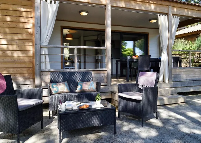 & U Livanti Ecolabel Vakantiepark Propriano (Corsica)