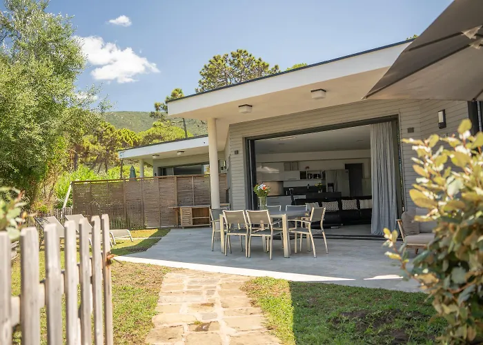 & U Livanti Ecolabel Vakantiepark Propriano (Corsica)