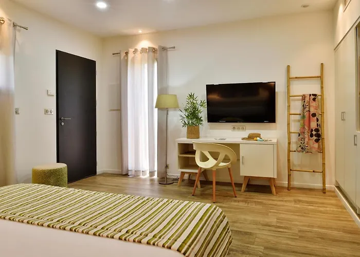 Prázdninový areál & U Livanti Ecolabel Propriano (Corsica)